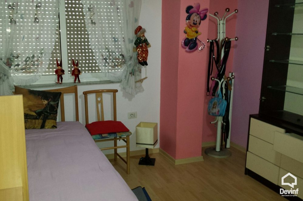 Tirane Qera Apartament 2+1+A Apartament prane zones se Bllokut apartament