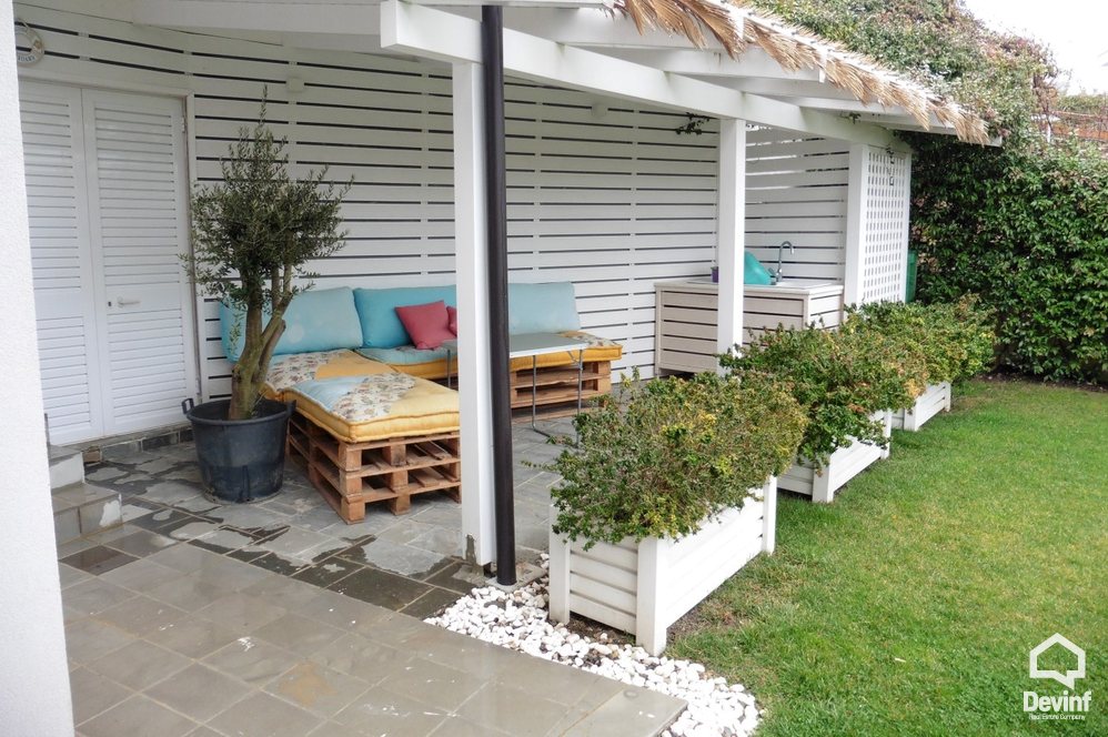Tirane Qera Vile 3+1+G Vile ne kompleks rezidencial ne periferi te Tiranes vile kompleks rezidencial