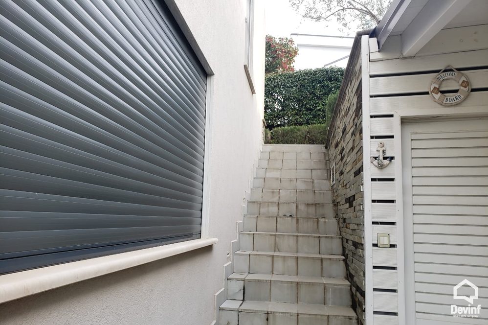 Tirane Qera Vile 3+1+G Vile ne kompleks rezidencial ne periferi te Tiranes vile kompleks rezidencial