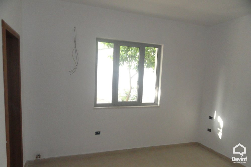 Tirane Qera Vile  Vile prane Qytetit Studenti apartament