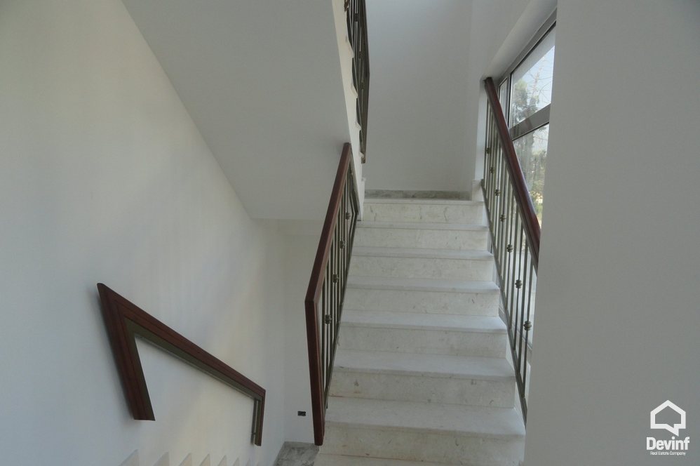 Tirane Qera Vile  Vile prane Qytetit Studenti apartament