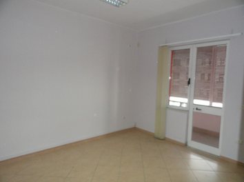Zyre Qera Bulevardi Zogu i I-re