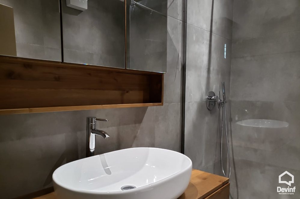 Tirane For Sale Apartment 3+1+G Apartament in a modern building near to the district Court of Tirana Apartment