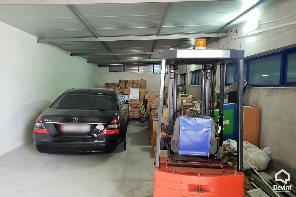 Tirane Qera Magazine  Objekt industrial ne Autostraden nga Tirane-Durres magazine ndertese multifunksionale