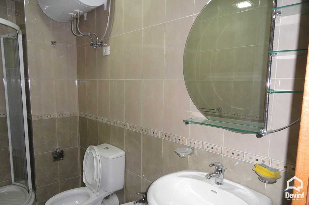 Tirane Shitje Apartament 3+1+A Apartamenti ndodhet ne nje pallat te ri ne Rr. Myslym Shyri apartament