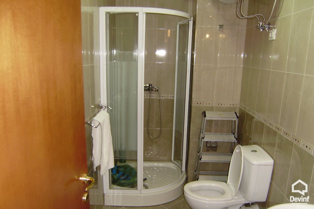Tirane Shitje Apartament 3+1+A Apartamenti ndodhet ne nje pallat te ri ne Rr. Myslym Shyri apartament