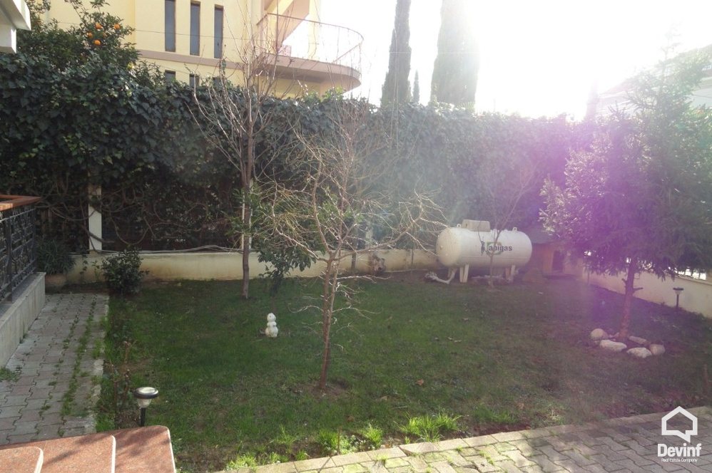 Tirane For Rent Villa  House located in Selita area 
