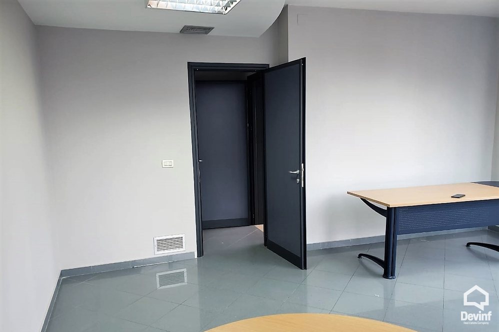 Tirane For Rent Office  Offices in Myslym Shyri Street Office