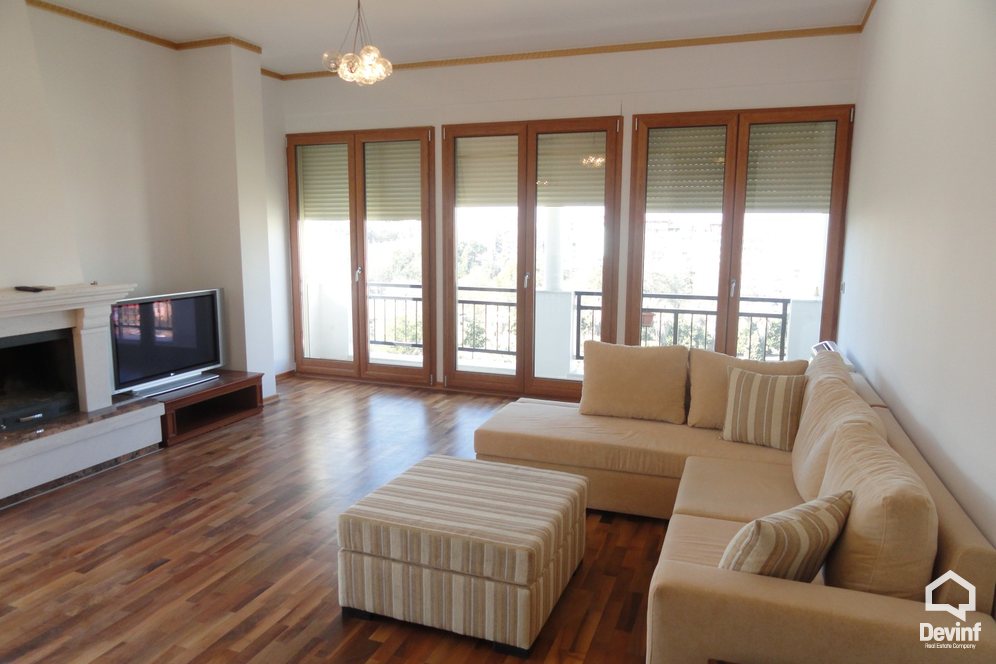 Me Qera Apartament 2+1+G Apartament i ri ne zonen e Kopeshtit Zoologjik Tirane