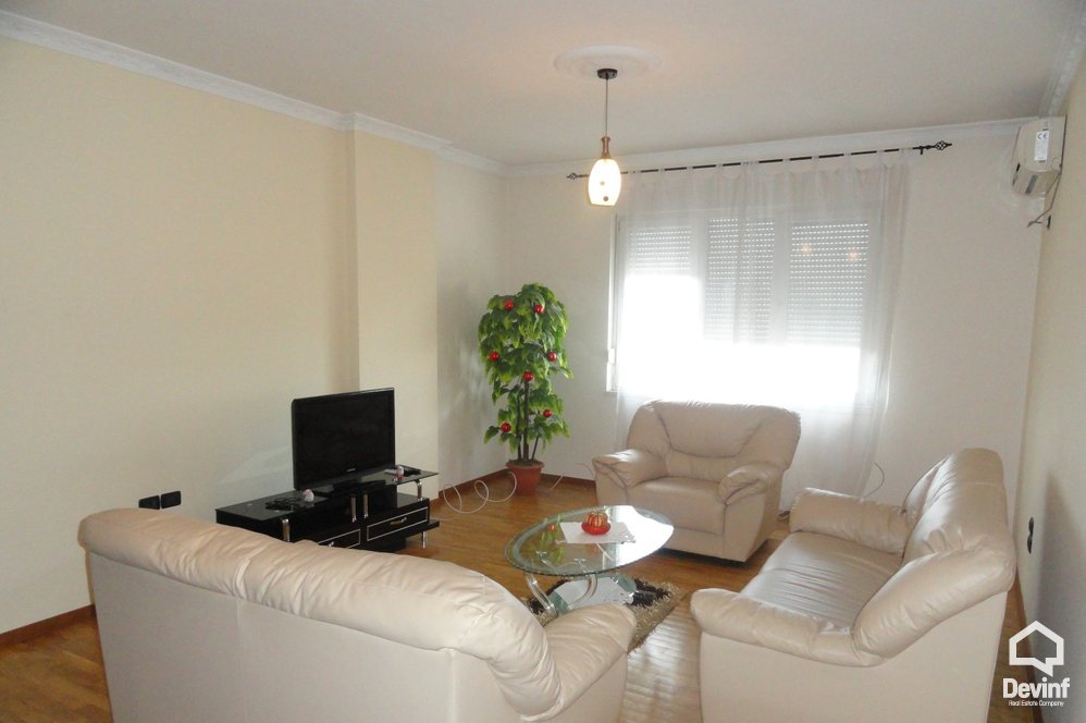 Tirane For Rent Apartment 2+1+A New Building close to Wilson Square Apartment
