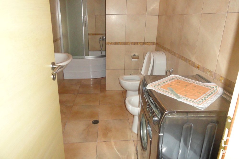 Tirane For Rent Apartment 2+1+A New Building close to Wilson Square Apartment