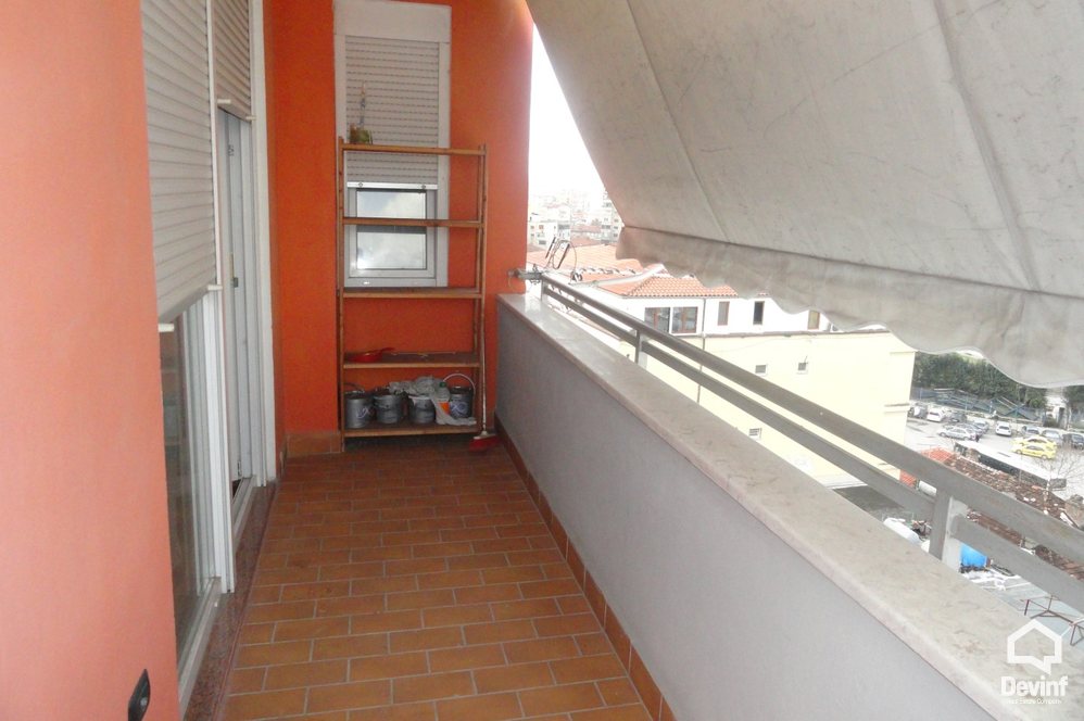 Tirane For Rent Apartment 2+1+A New Building close to Wilson Square Apartment