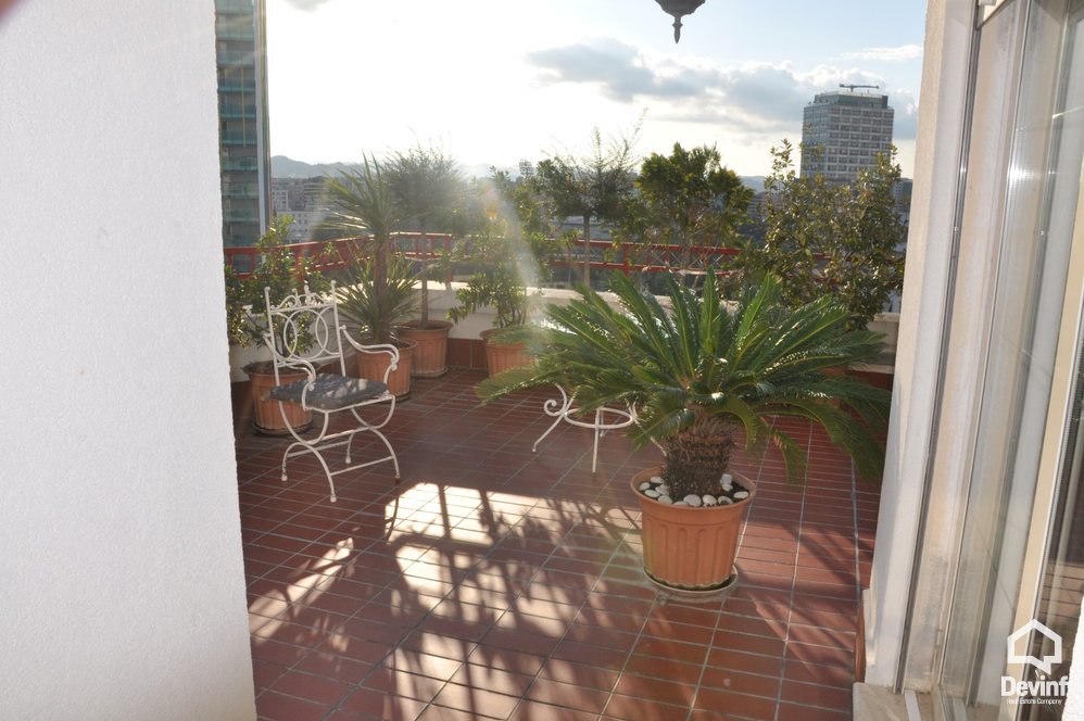 Tirane For Sale Apartment Me shume se 4 dhoma New building close to Elbasani Street Apartment
