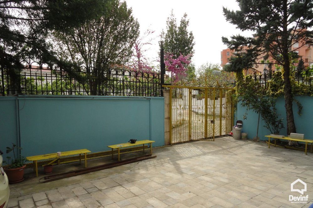 Tirane For Rent Villa Me shume se 4 dhoma Villa situated at the residential area of Selita Office
