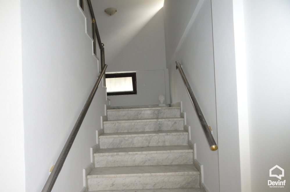 Tirane For Rent Villa Me shume se 4 dhoma Villa situated at the residential area of Selita Office