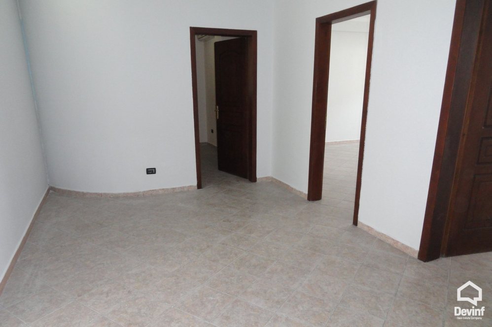 Tirane For Rent Villa Me shume se 4 dhoma Villa situated at the residential area of Selita Office