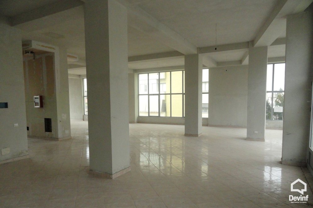 Tirane For Sale Shop  Shop located close to Str. Dibres 