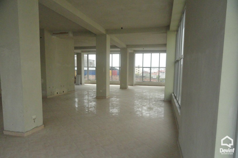 Tirane For Sale Shop  Shop located close to Str. Dibres 