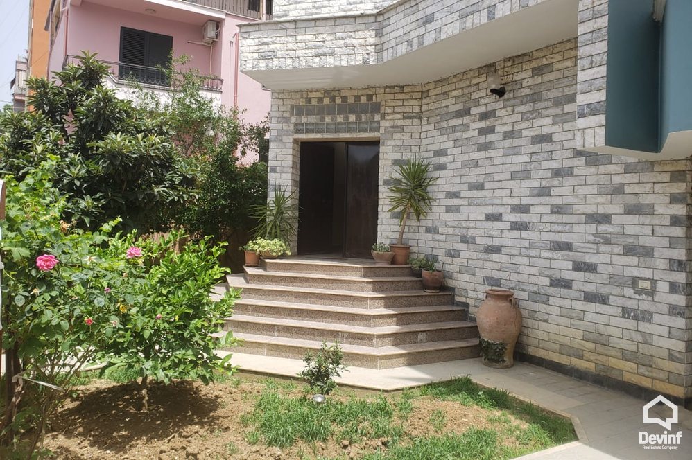 Tirane For Rent Villa Me shume se 4 dhoma Residential area near the Elbasan Road Office Villa kopesht femijesh shkolle kursesh
