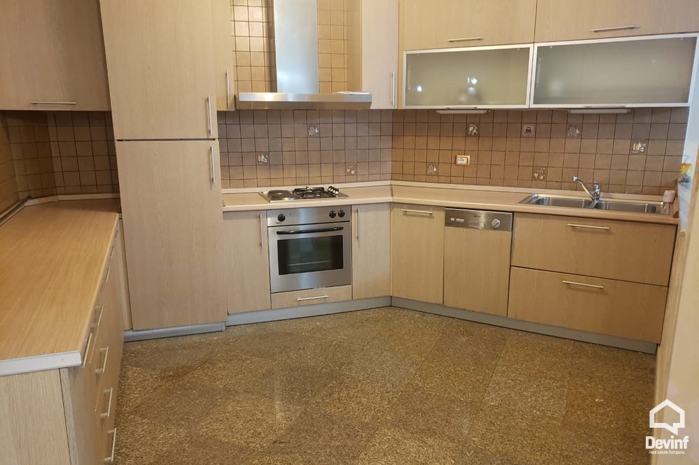 Tirane For Rent Villa Me shume se 4 dhoma Residential area near the Elbasan Road Office Villa kopesht femijesh shkolle kursesh