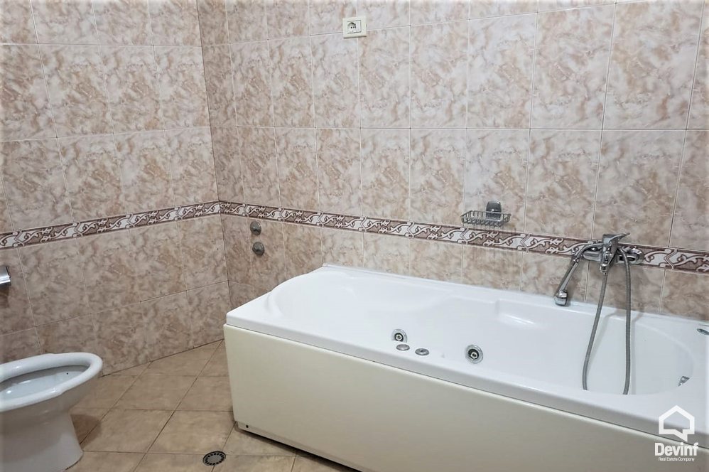 Tirane For Rent Villa Me shume se 4 dhoma Residential area near the Elbasan Road Office Villa kopesht femijesh shkolle kursesh