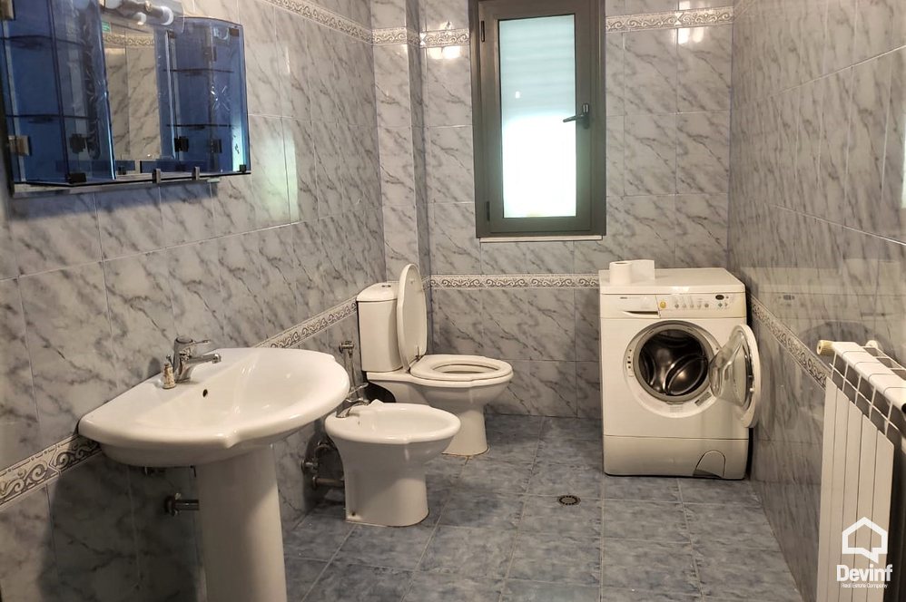 Tirane For Rent Villa Me shume se 4 dhoma Residential area near the Elbasan Road Office Villa kopesht femijesh shkolle kursesh
