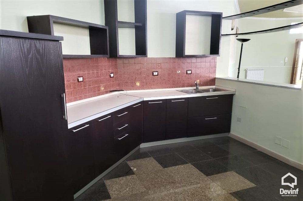 Tirane For Rent Villa Me shume se 4 dhoma Residential area near the Elbasan Road Office Villa kopesht femijesh shkolle kursesh