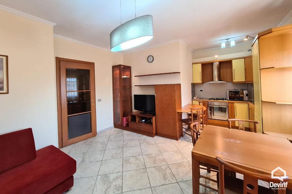 Tirane Qera Apartament 2+1+A Apartament ne Rr. Muhamet Gjollesha apartament