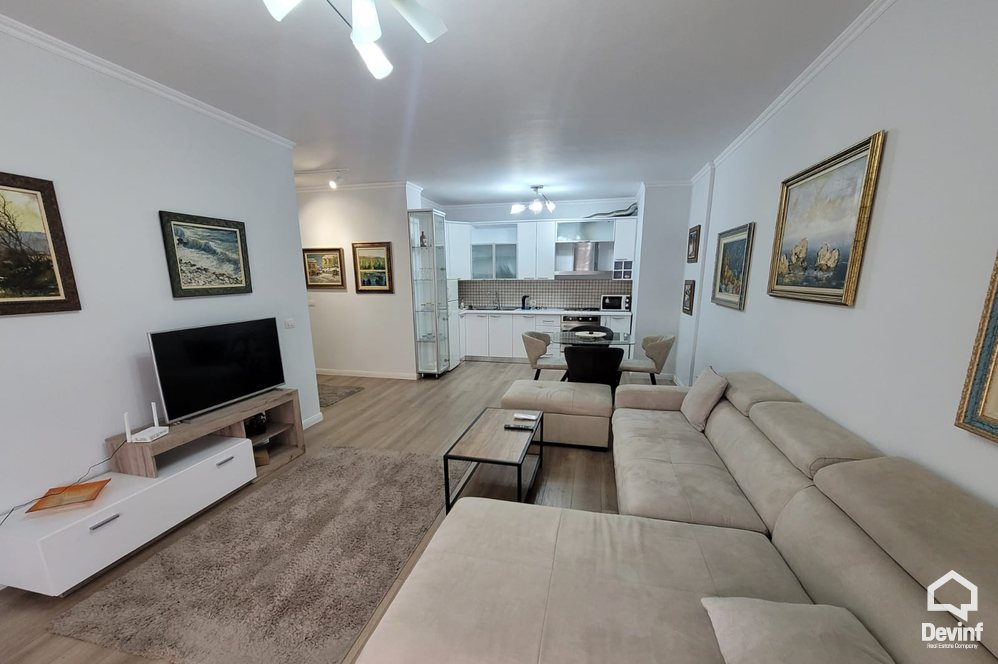 Tirane Qera Apartament 1+1+A Apartament i ri prane Piramides apartament