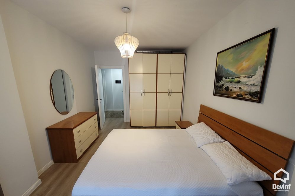 Tirane Qera Apartament 1+1+A Apartament i ri prane Piramides apartament