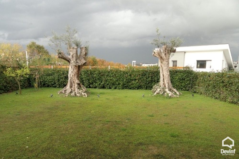 Tirane For Sale Villa 4+1+A Villa in a residential compound in Farka area Residential Complex