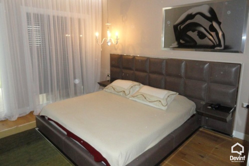 Tirane For Sale Villa 4+1+A Villa in a residential compound in Farka area Residential Complex