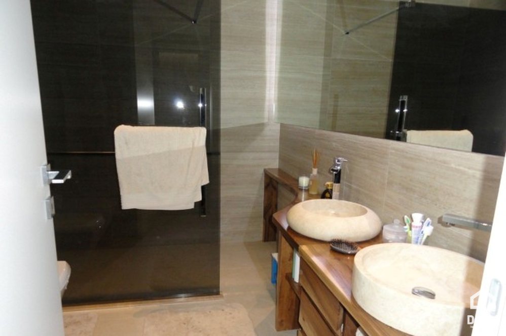 Tirane For Sale Villa 4+1+A Villa in a residential compound in Farka area Residential Complex