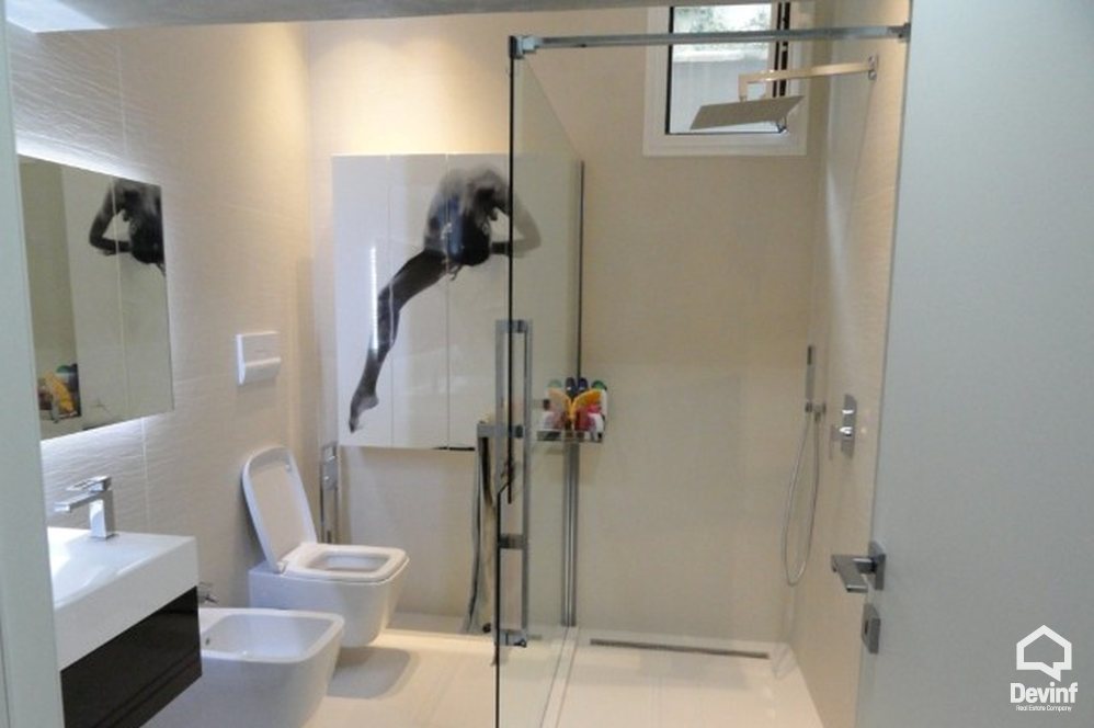 Tirane For Sale Villa 4+1+A Villa in a residential compound in Farka area Residential Complex