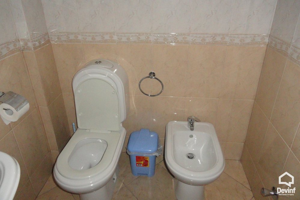 Tirane Qera Apartament 3+1+G Prane Drejtorise se Pergjitheshme te Higjenes kat vile