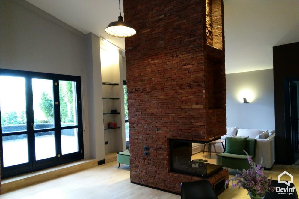 Tirane Qera Apartament 3+1+A Apartament ne zonen e Liqenit te Tiranes apartament