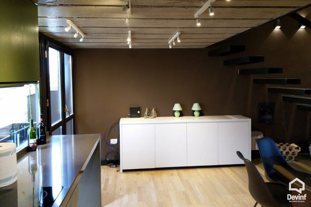 Tirane Qera Apartament 3+1+A Apartament ne zonen e Liqenit te Tiranes apartament