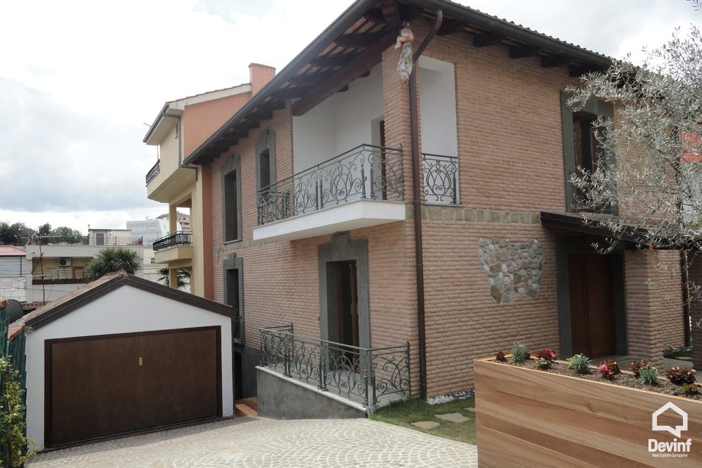 Tirane For Rent Villa  House in the City of Tirana 