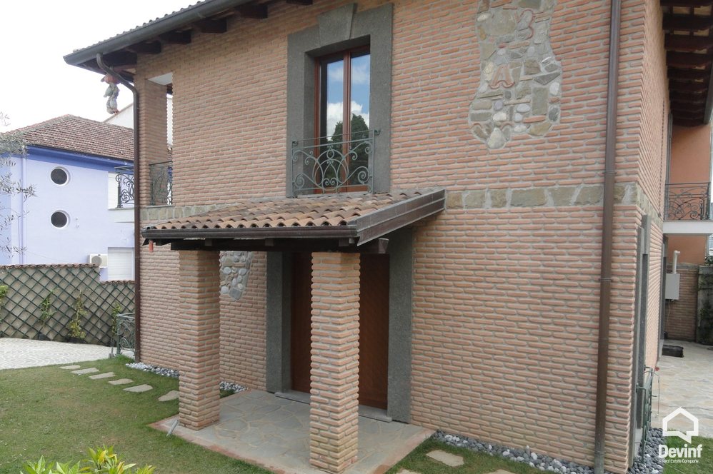 Tirane For Rent Villa  House in the City of Tirana 