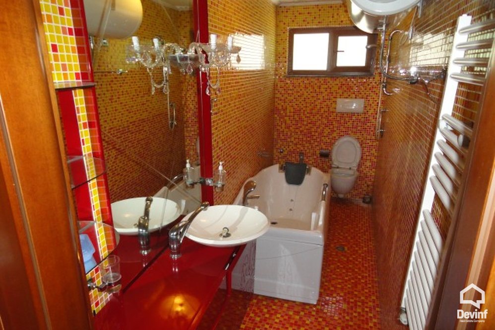 Tirane For Sale Houses 1+1+A Dibra Street 