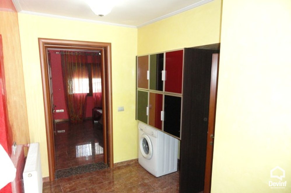 Tirane For Sale Houses 1+1+A Dibra Street 