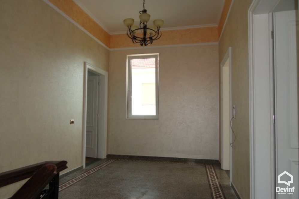 Tirane For Sale Villa  House located in the center of Tirana 