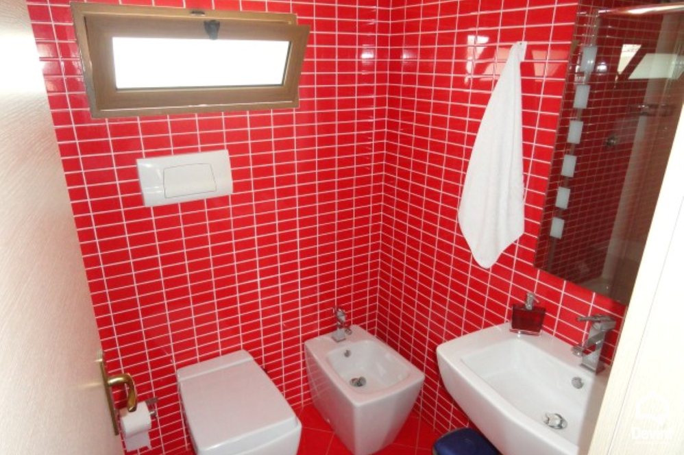 Tirane For Sale Hotel  Hotel in the Old Pazaar area 