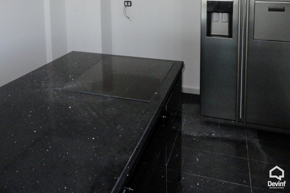 Tirane Qera Apartament 3+1+G Apartament ne kodrat e Liqenit te Tiranes apartament