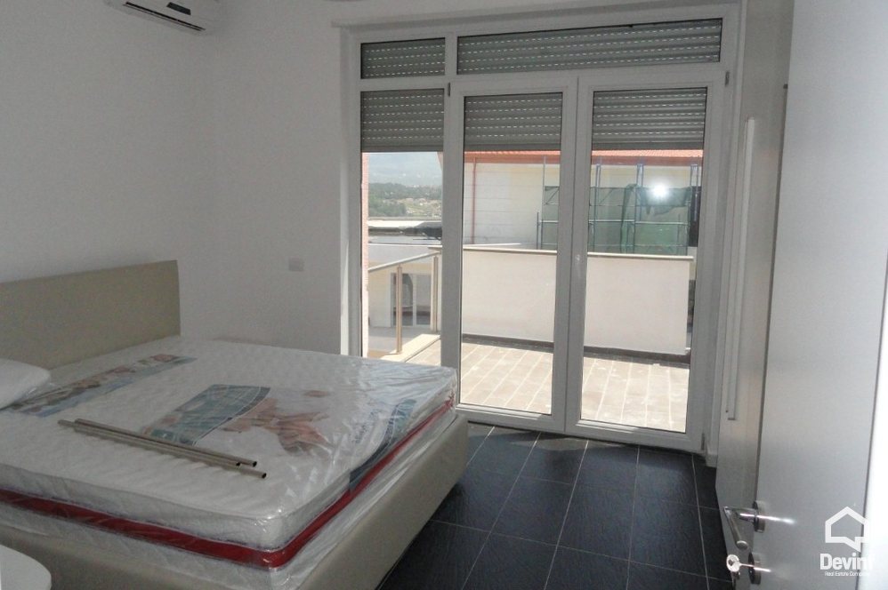 Tirane Qera Apartament 3+1+G Apartament ne kodrat e Liqenit te Tiranes apartament