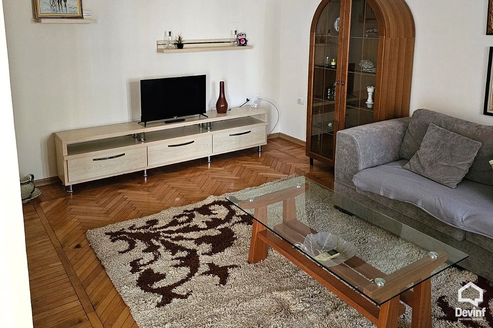 Tirane Qera Apartament 1+1 Apartament ne Rr. Myslym Shyri apartament