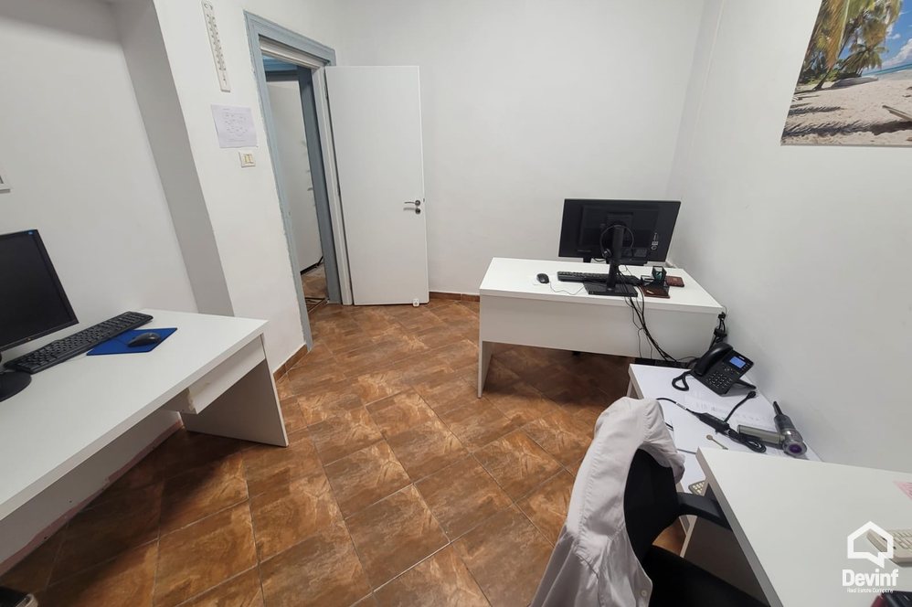 Tirane Qera Zyre 3+1 Shtepi 1-kateshe prane Rruges se Kavajes zyre spa qender estetike shtepi