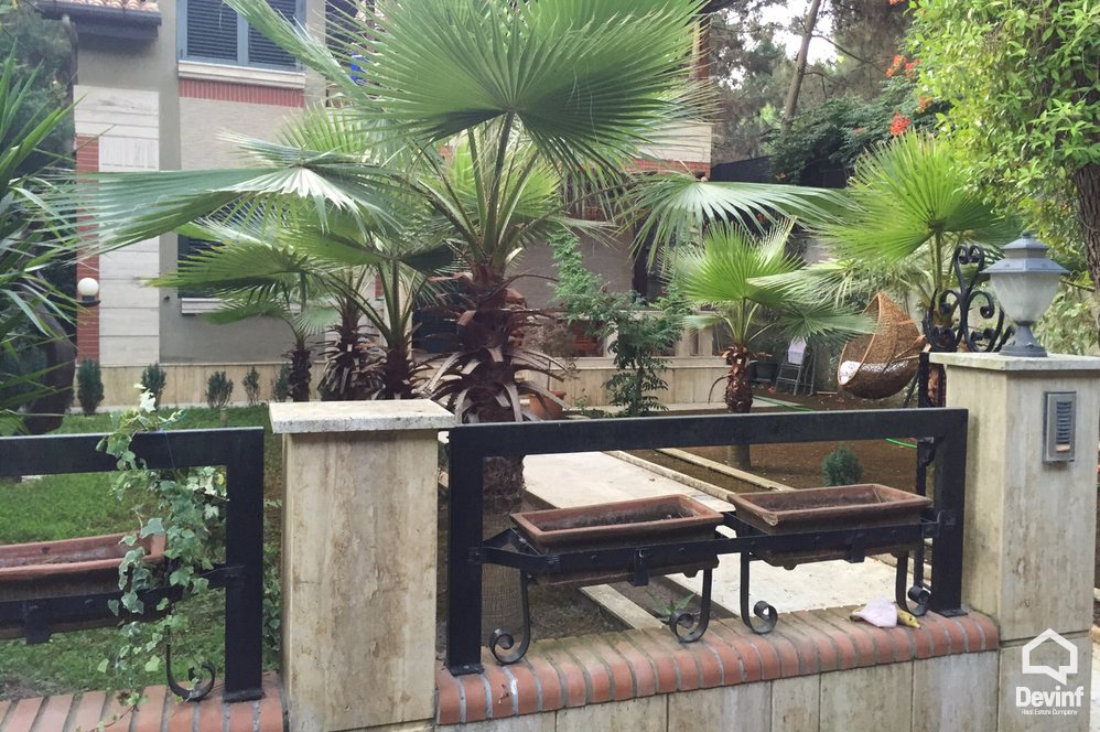 Durres For Sale Villa 3+1+G Villa in housing compound located in the area of Golem, Durres bregdet Residential Complex