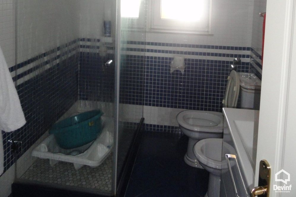 Tirane Qera Apartament 3+1+G Apartament dubleks ne zonen e Bllokut apartament