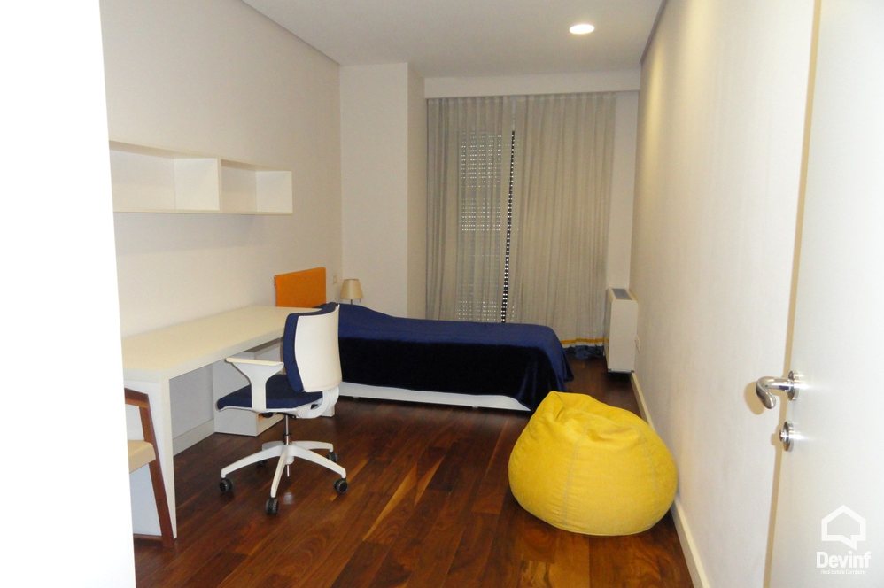 Tirane Shitje Apartament 3+1+A Rruga Ibrahim Rugova, prane Universitetit te Arteve apartament